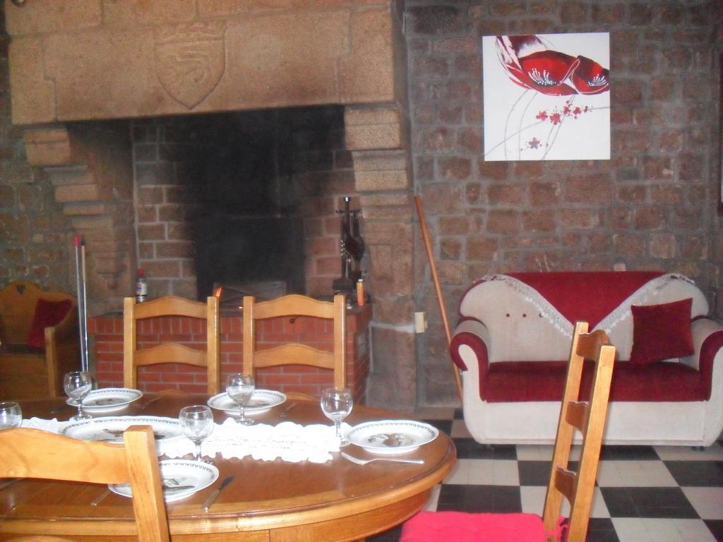 Gite De Peche Saint-Ellier-du-Maine Номер фото